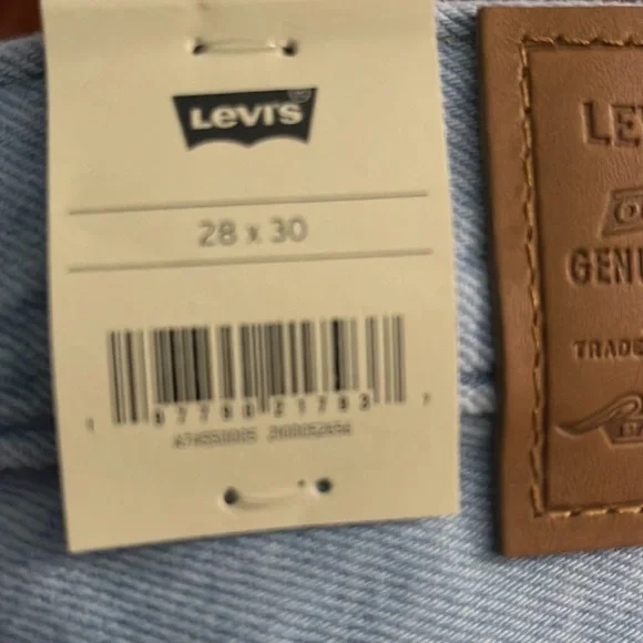 Levi's® PremiumBAGGY DAD WIDE LEG WOMEN'S JEANS 28 X 30